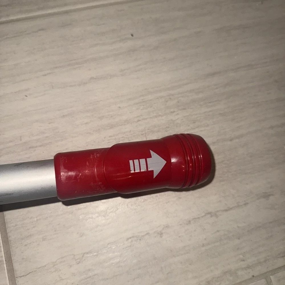 Dyson no cracks